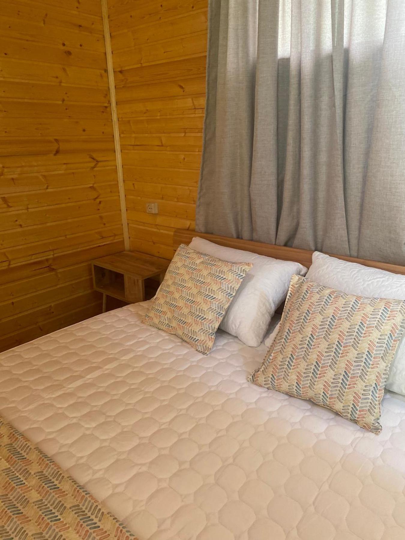 Bed and Breakfast Metitsa Juta Exterior foto